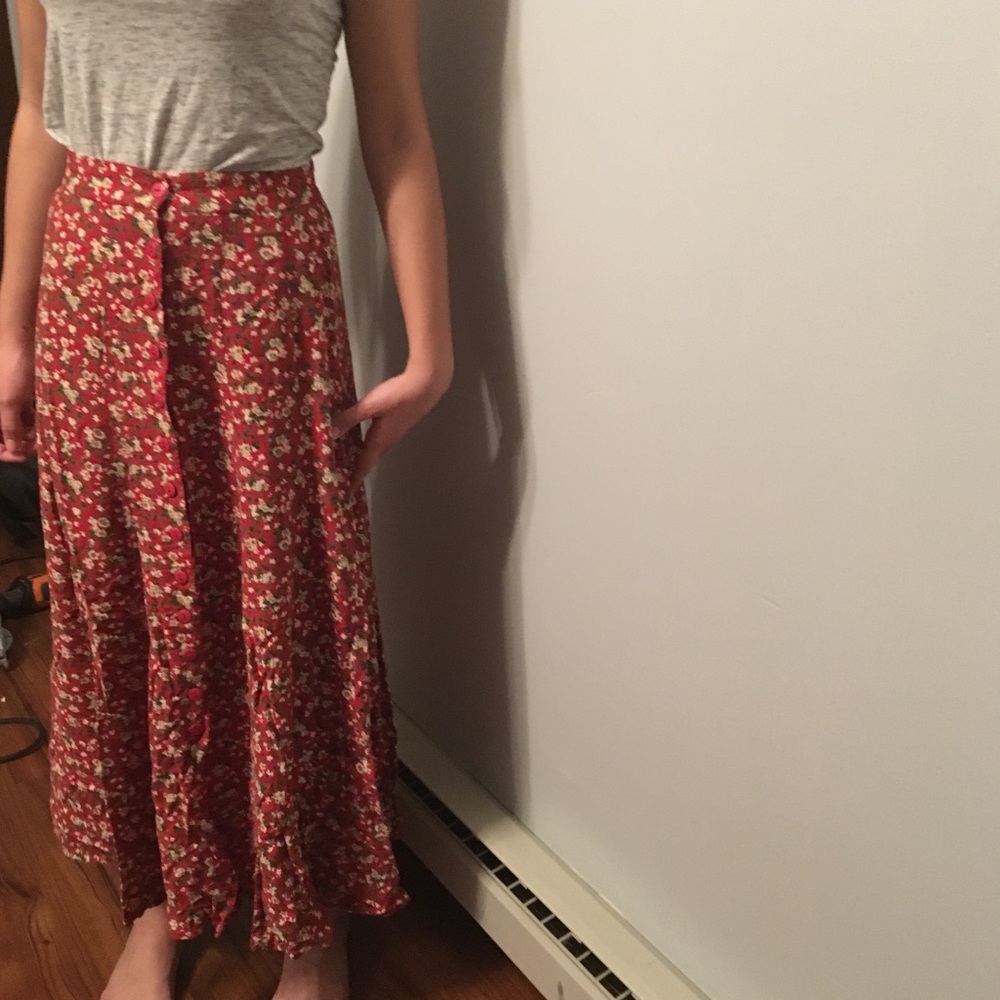 Skirt!